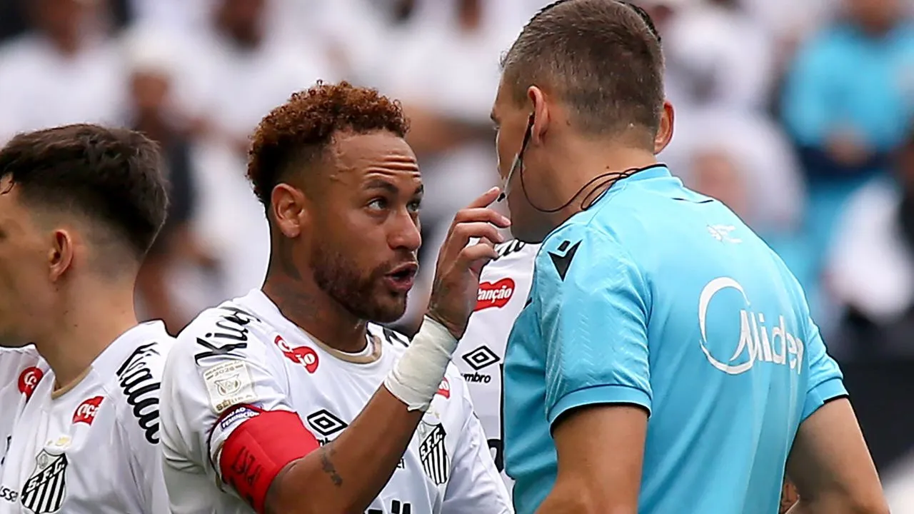 Neymar em Santos x Coritiba. (Foto: Mauricio De Souza/AGIF/Sipa USA/Icon Sport).