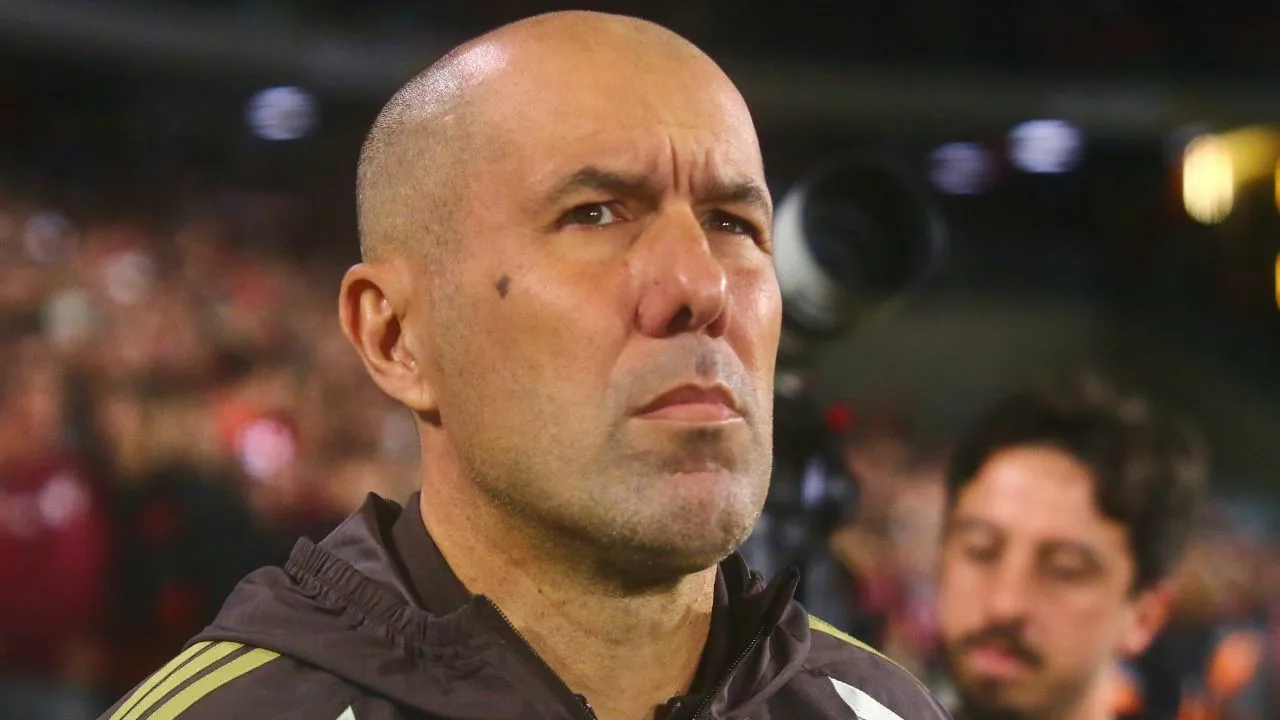 Leonardo Jardim, técnico do Flamengo, durante partida.